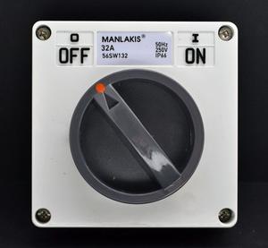 Industrial Plugs: Switch Industrial 32 Amp 3P