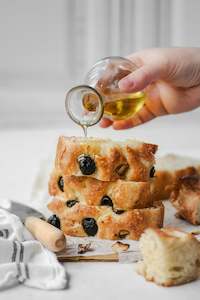 Truffle: Black Truffle & New Zealand Cold Pressed Olive Oil 250ml
