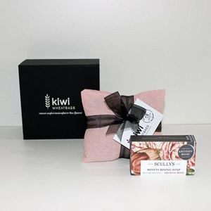 Gift Packs Kiwi Wheatbags: Artisan Rose Gift Pack