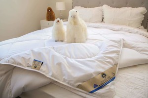 Products: 100% Alpaca Duvet Inner 350GSM White (Bound Edge Finish) - Kiwi Wool