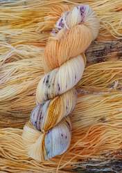 4ply High Twist Merino: Midnight Sunset