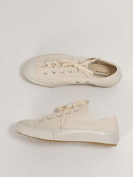 Clothes 1: Moonstar Gym Classic (three colour options)