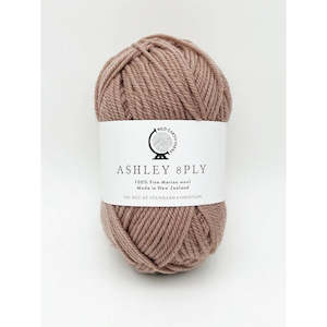 Wild Earth Yarns: Ashley Merino 8Ply