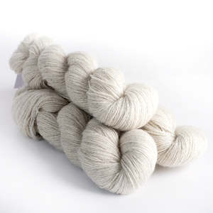 Myak Tibetan Fibers: mYak 100% Baby Yak Lace 50g
