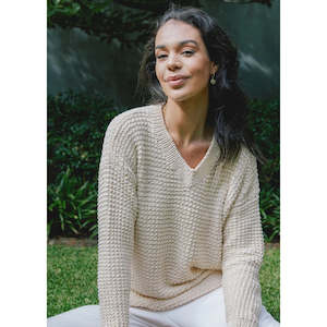 809 Kirra Textured V Neck Jumper 8ply DK Pattern