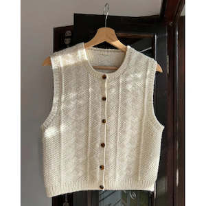 Petiteknit: Esther Vest Knitting Pattern by PetiteKnit
