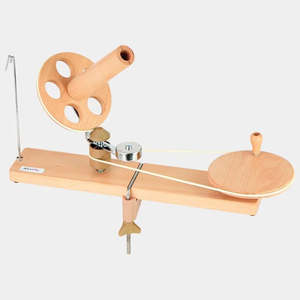Knitpro: KnitPro Natural Ball Winder