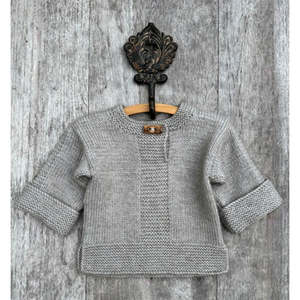 Jumpers: Yuto Jumper & Hat 8ply