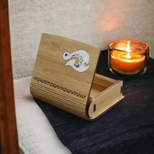 Products: Wooden Box HOOK B1HK – Knox Engravers