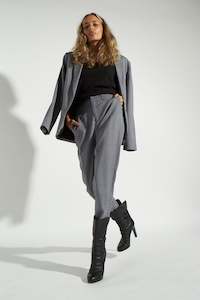 Sale: ESSENTIAL SLOUCHPANT DENIM