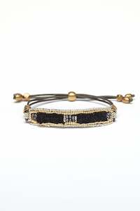 Bracelets: ISHI BRACELET HORIZONTAL