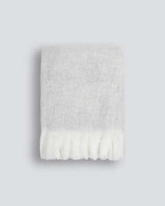 Baya - Sorrento (Acrylic/Wool Blend) Throw - Silver 125x150cm