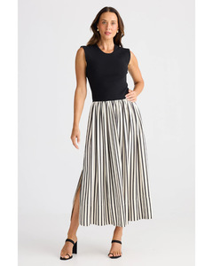 Brave + True - Daphne (Black Stripe)