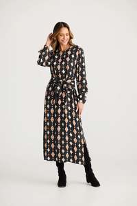 Brave True: Brave + True - Turning Point Dress (Casablanca Tile)