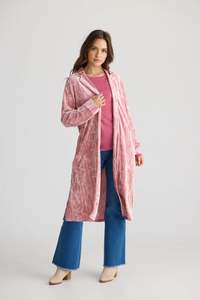 Talisman: Talisman - Talisman Aries Velvet Duster (Musk Pink)