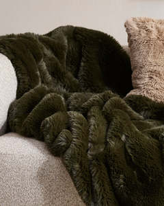 Baya - Pele (Polyester Faux Fur) Throw