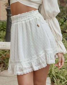 30 00 Specials: Ani Skirt | White