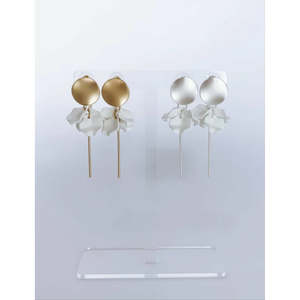Petite Petals Earrings | Willow Collective