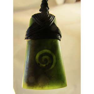 Necklaces: Carved Koru Greenstone - 40mm