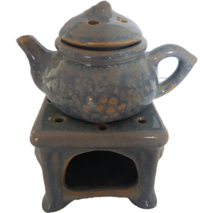 Under 20: Teapot Oil Burner