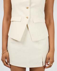 Mavis Skort / Natural | All About Eve