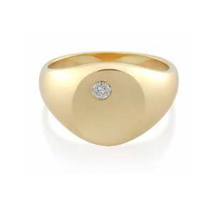 Mens Jewellery: 9ct Gold Diamond Set Oval Signet Ring