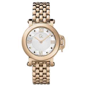 Branded Watches: Gc Guess Rose Gold Ladies Watch