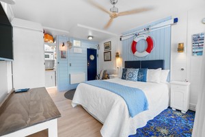 Products: The Captain’s Cabin