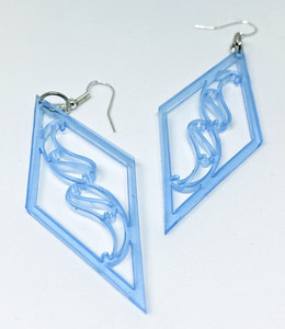 Products: E Rere earrings Kohu Design