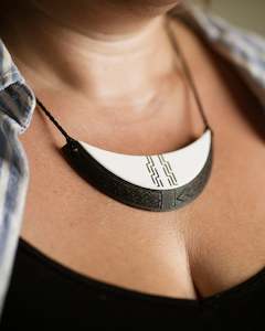 Jewellery: Tangaroa a Mua Taonga