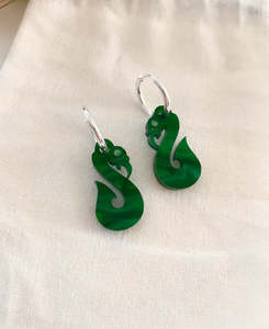 Native Collection: Manaia Huggie