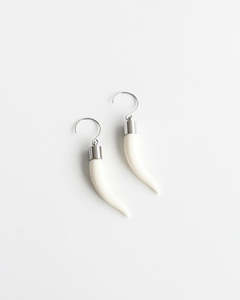 Niho - White with Silver Hoop Hook