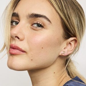 Winnie Gold Stud Earrings