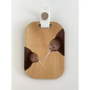 Outdoor Bbq Gifts: Luggage Tag - Kiwi