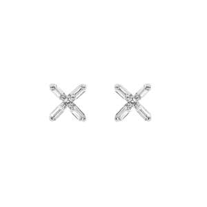 Lindi Kingi: Silver Bloom Studs