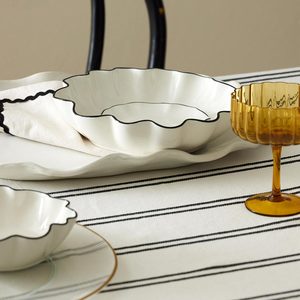 Winslow Wavy Bowl (24cm)