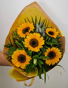 Leo Kora Floral Boutique