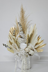 Helios - Premium Kora Floral Boutique