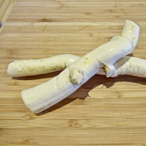 Culinary: Fresh Horseradish Root
