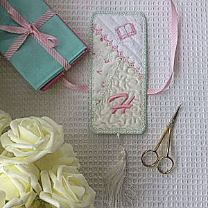 In the hoop Crazy Patch Bookmark Applique Machine Embroidery Design