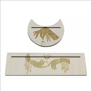 Frontpage: Wooden tarot card holder