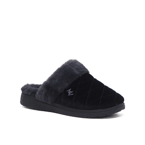 Cuddle black