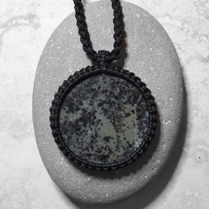 Products: Elisha Hobbs – Bound Pendant (60mm 17-12 As)