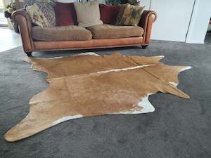 Natural Brazilian Cowhide - Caramel & Ivory