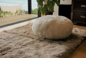 Plush Sheepskin Rugs: Long Wool Sheepskin Area Rug