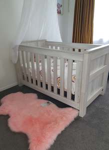 NZ Longwool Sheepskin by Bowron - Candy Floss