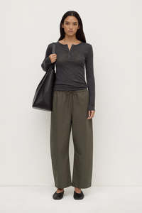 Assembly Label Amara Pant - Dark Military