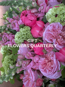 Products: Gift Flowers Quarterly - LA FEMME FLEUR