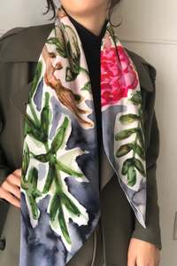 Mothers Day: Walker & Bing Winter Vase Scarf