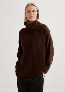 Knitwear: Alpaca Sweater with Scarf - Mahogany Marle